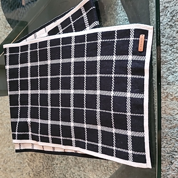 Coach Scarf - Picture 4 of 9